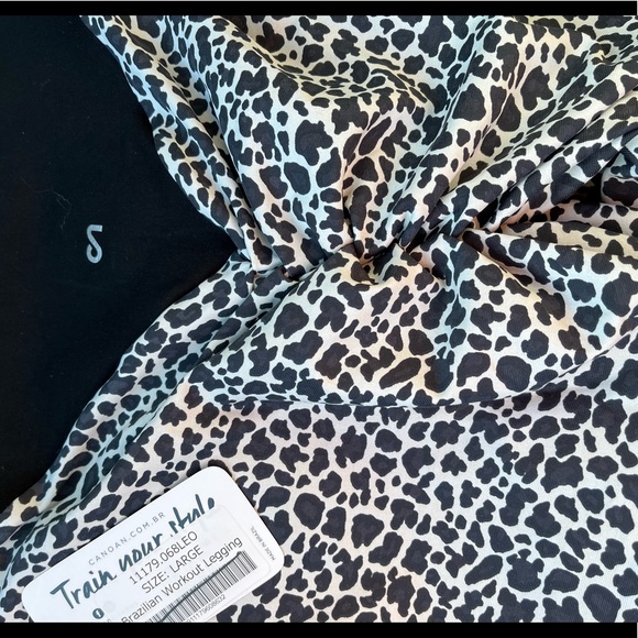 CANOAN Brazilian Scrunch Booty Workout Legging - Picture 2 of 6